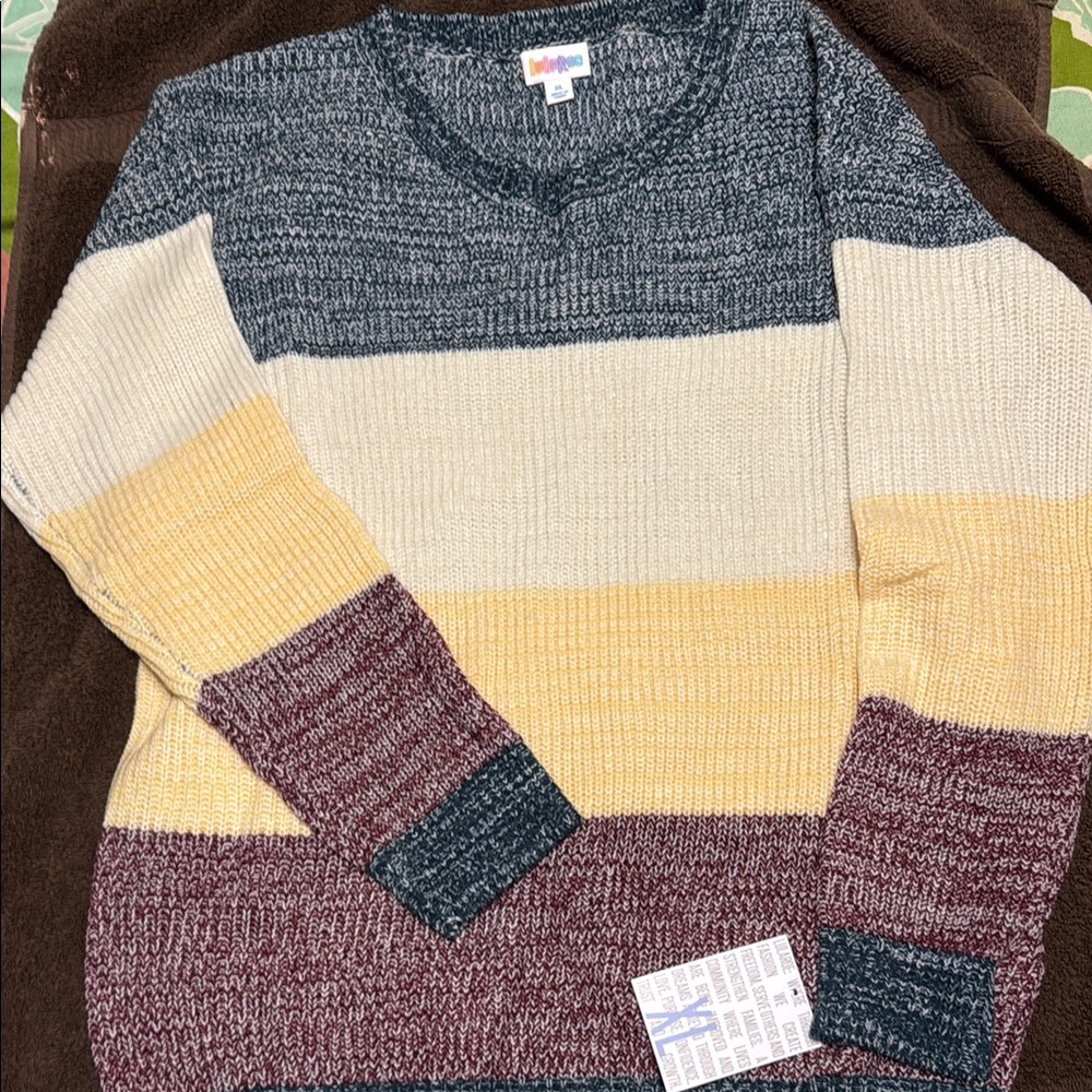LuLaRoe Cream and Yellow Crewneck Sweater with Ribbed Texture